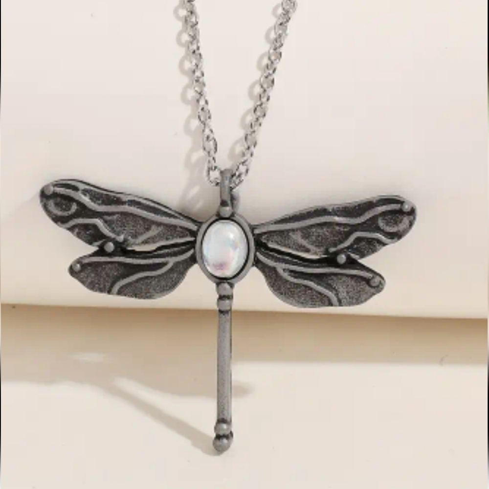 Dragonfly Moonstone Bling Necklace Beautiful Lab Created Gem